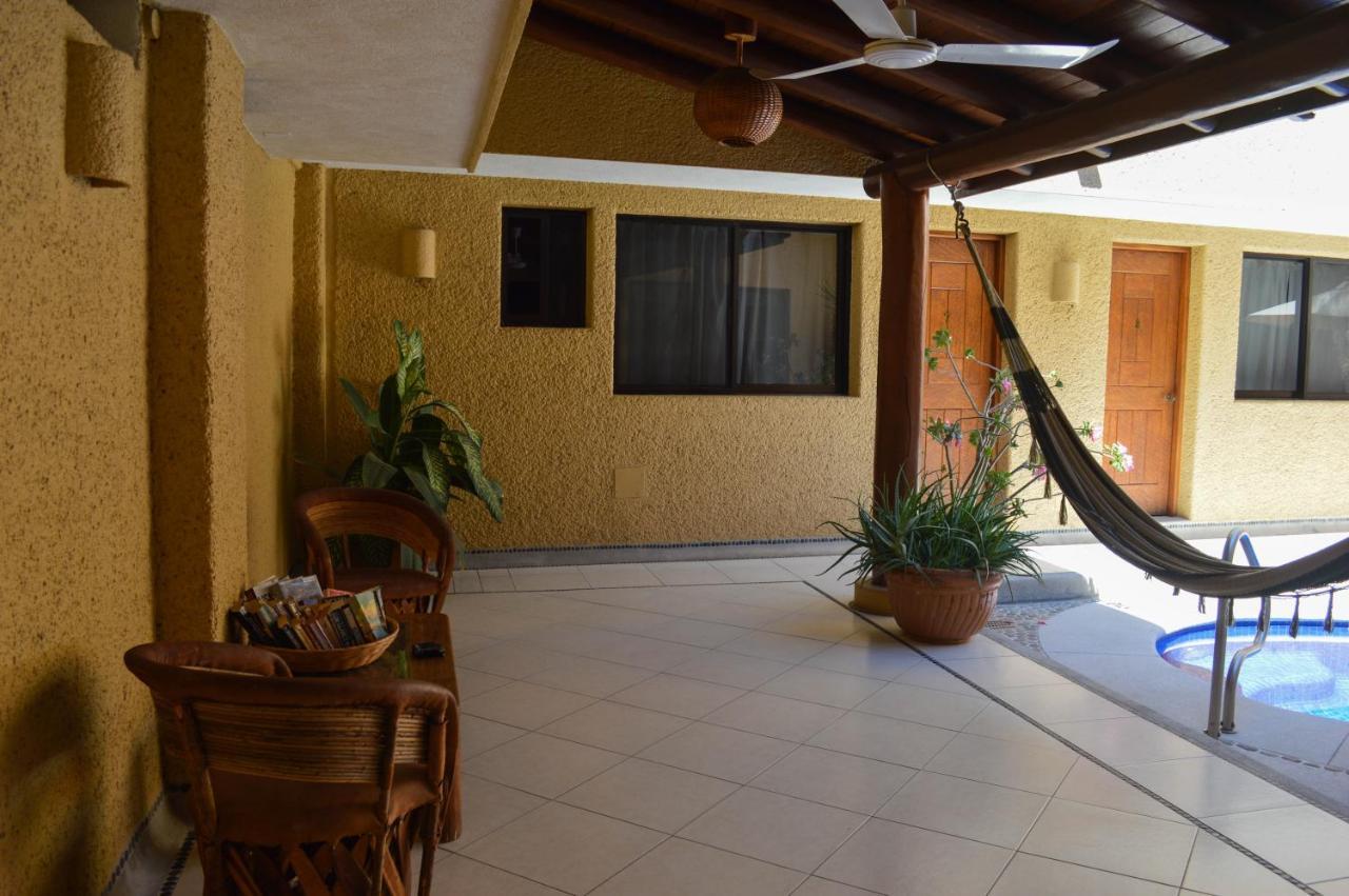 Casa Celeste Hotel Zihuatanejo Exterior foto